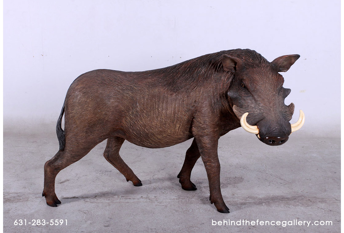 African Warthog Statue - Click Image to Close