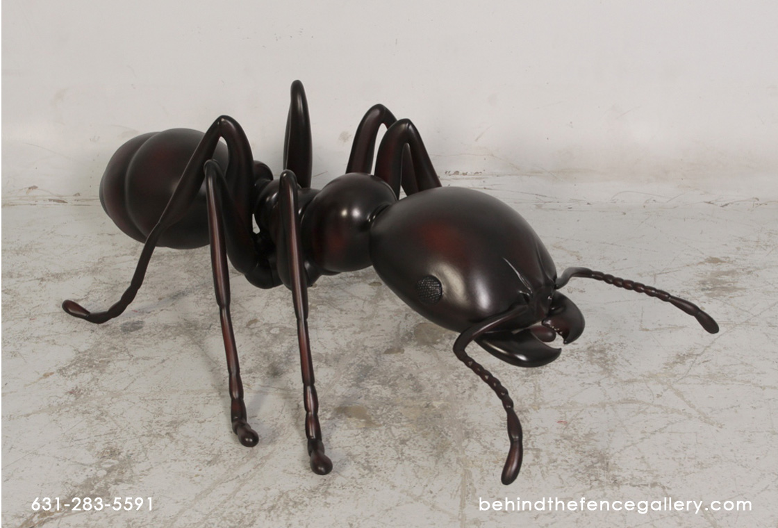 Giant Ant Statue - Click Image to Close