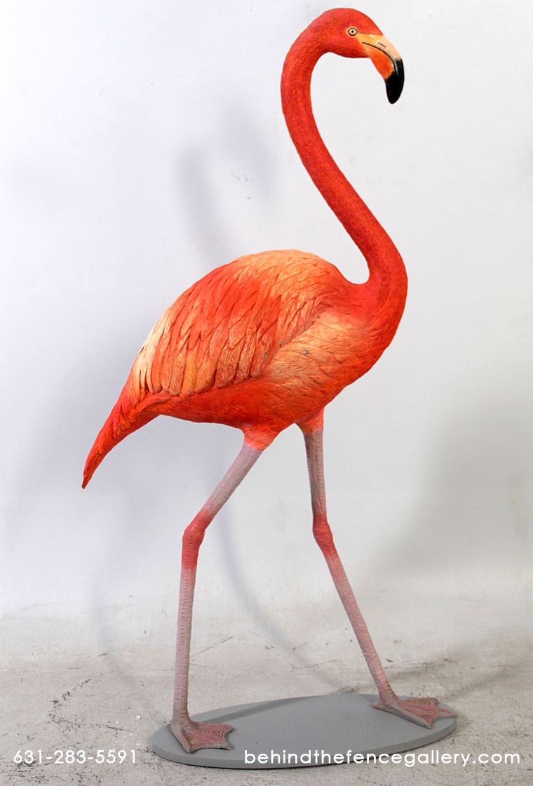 Flamingo Statue - Click Image to Close