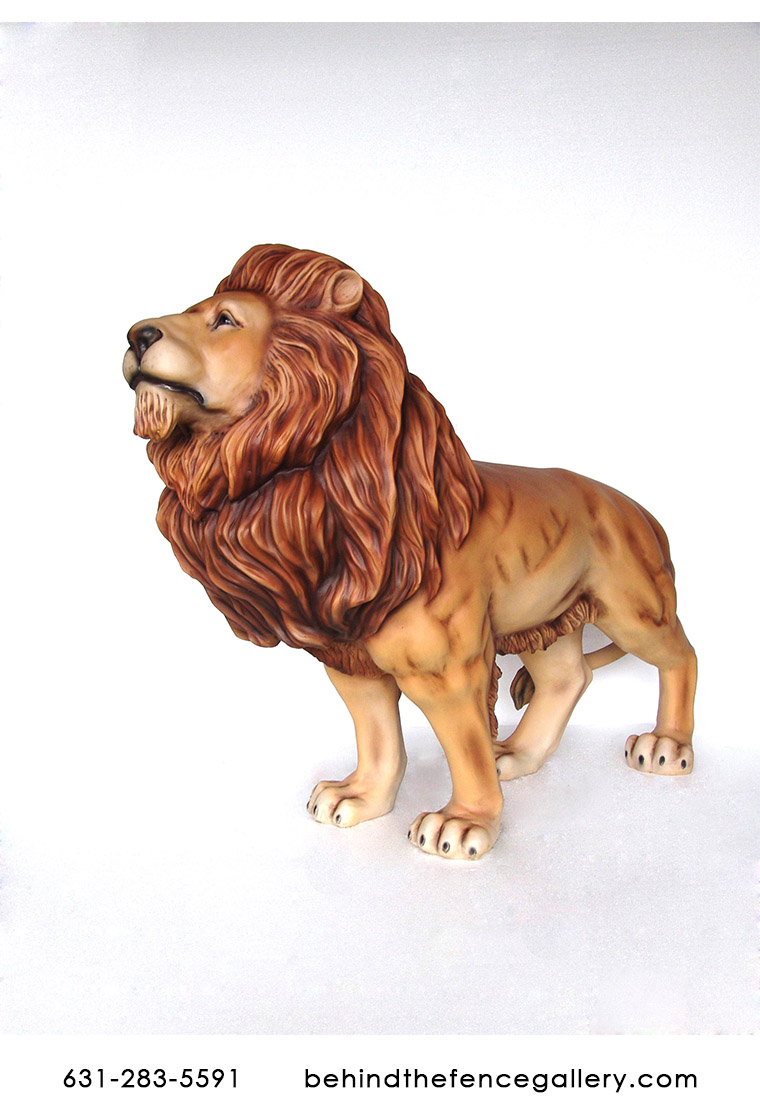 King Lion Statue - Click Image to Close