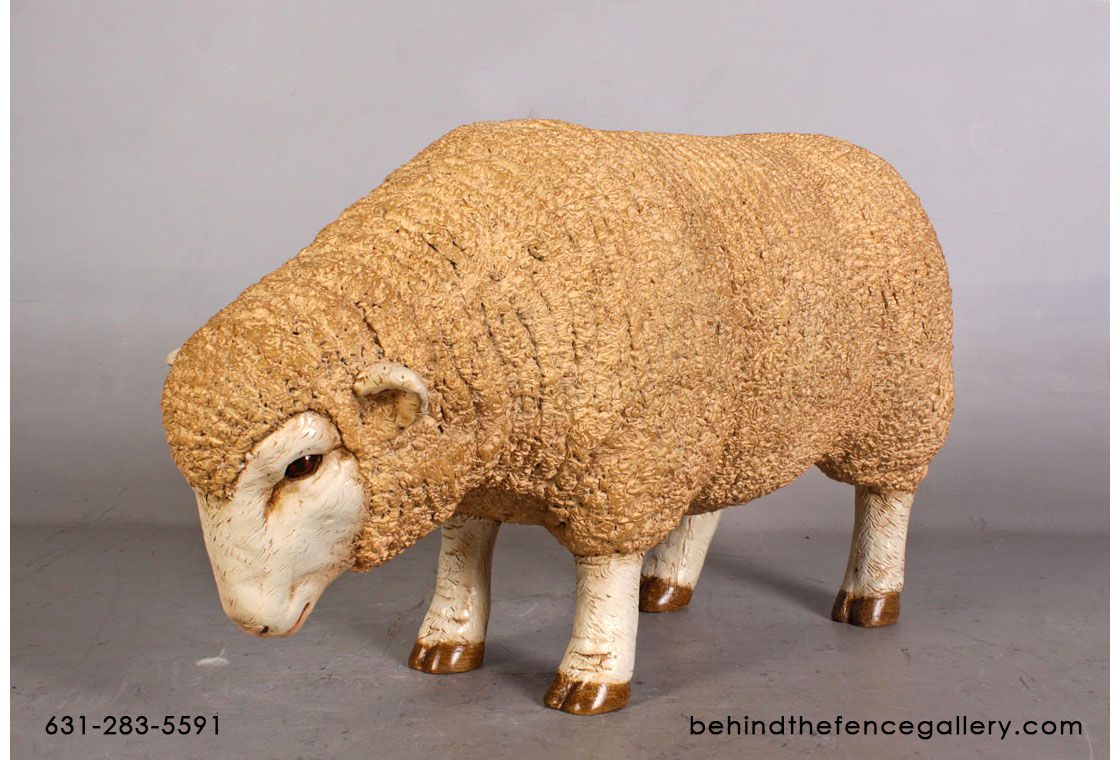 Merino Ewe Sheep Small (Head Down) Statue - Click Image to Close