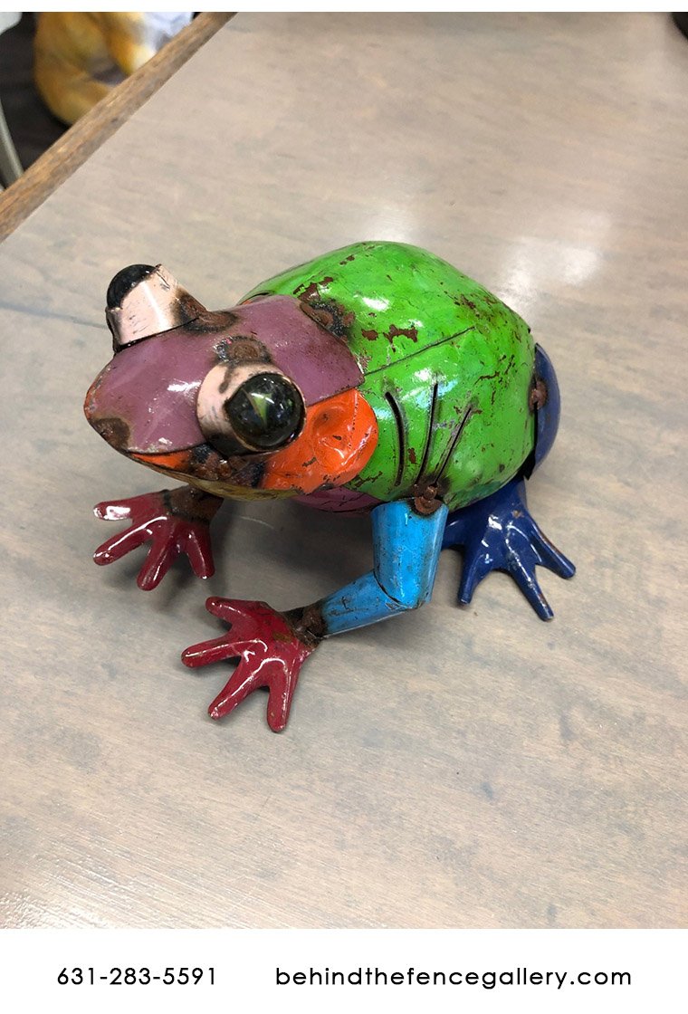 metal figurine Miniature tin musician frog tin subject showcase object realist frog