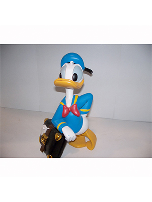 Donald Duck with Suitcase - Click Image to Close