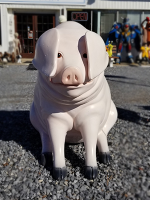 Sitting Pig Statue - Click Image to Close
