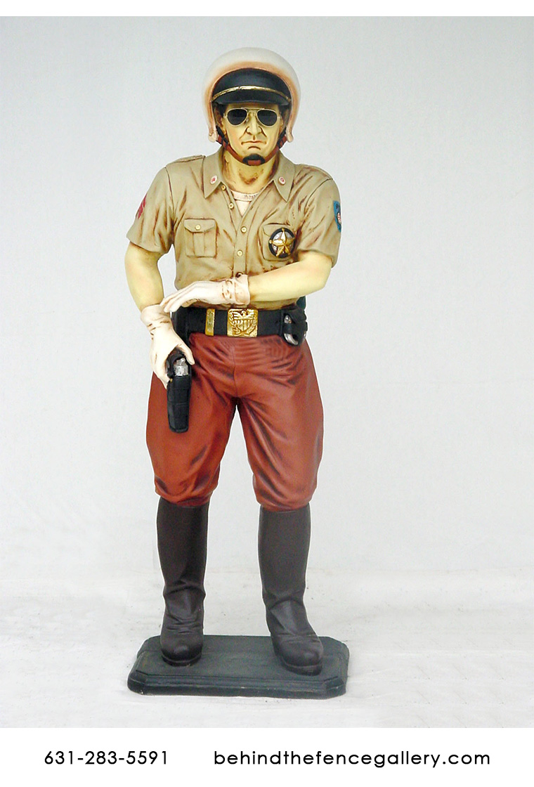 Policeman Statue - 3 ft. - Click Image to Close