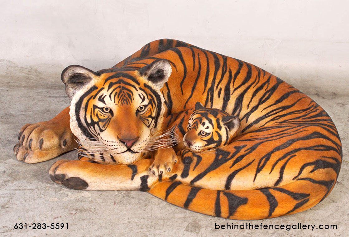 Tigress with Cub Statue Safari Theme - Click Image to Close